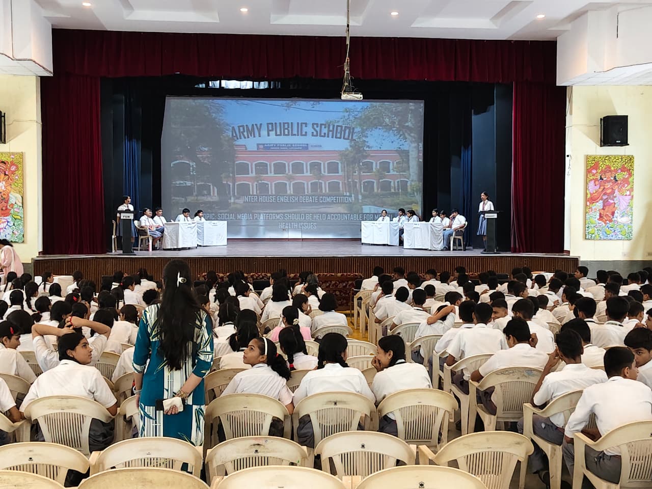 English Debate Competition